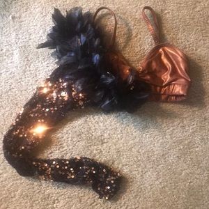 Adorable child dance costume top